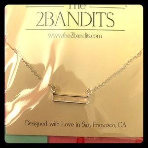 The 2 Bandits Beautiful Necklace.